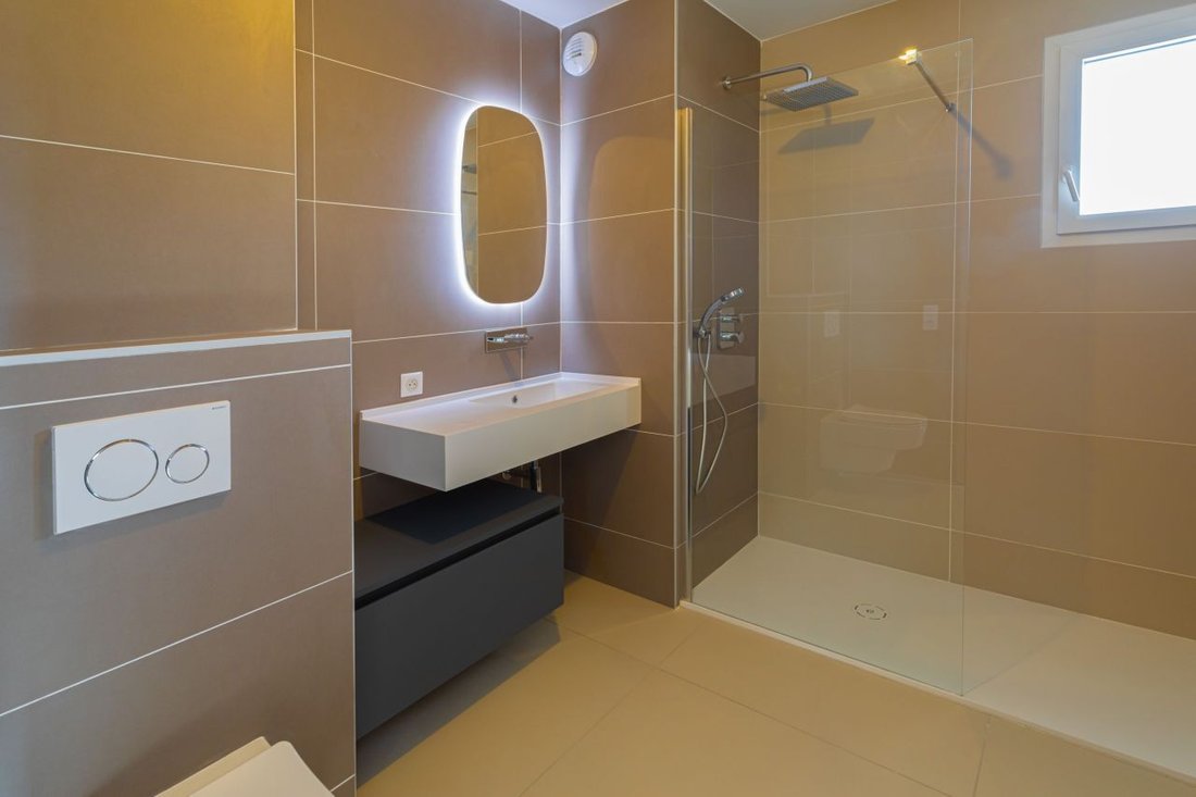 Apartment in Peripherie, Serignan, France 4 - 16467075