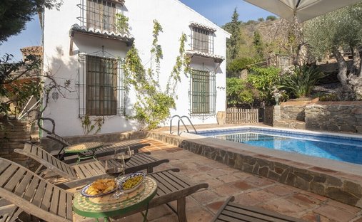Maison à Sayalonga, Andalousie, Espagne 1