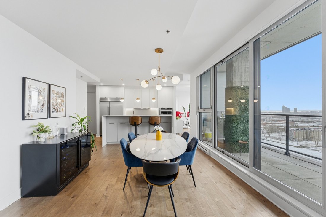 Condo in Montréal, Quebec, Canada 2 - 17934688