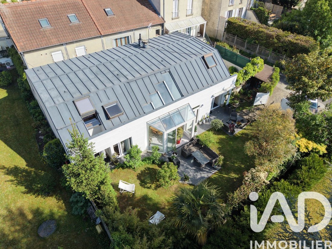 House in Meaux, Ile-de-France, France 2 - 17943872