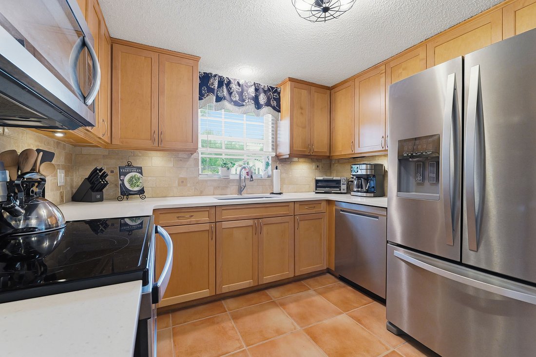 House in Tampa, Florida, United States 4 - 17929599