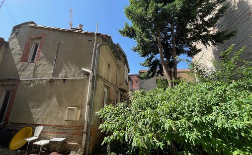 House in Saint Cyprien, Toulouse, France 1