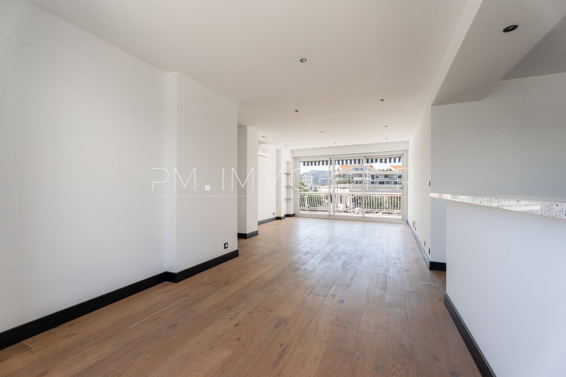 Apartment in Saint Julien, Marseille, Provence-Alpes-Côte d'Azur 4 - 17929713