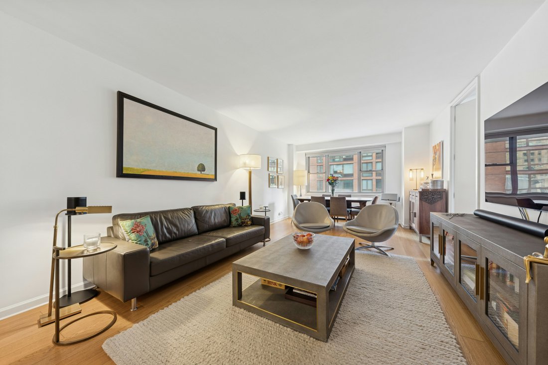 House in New York, New York, United States 1 - 17454428