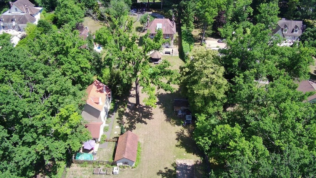 Villa in Ouest, Lamorlaye, France 2 - 15495025