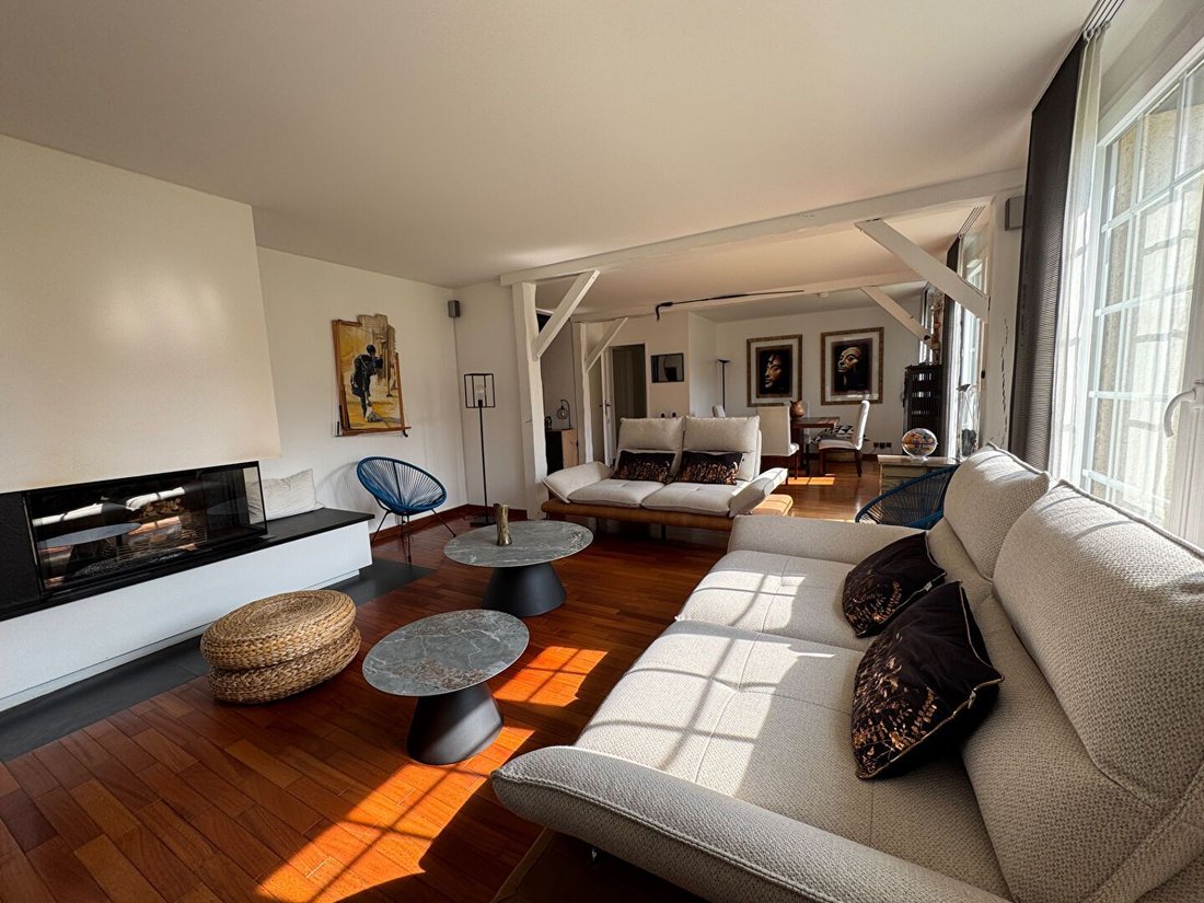 House in Mere, Ile-de-France, France 3 - 17508944