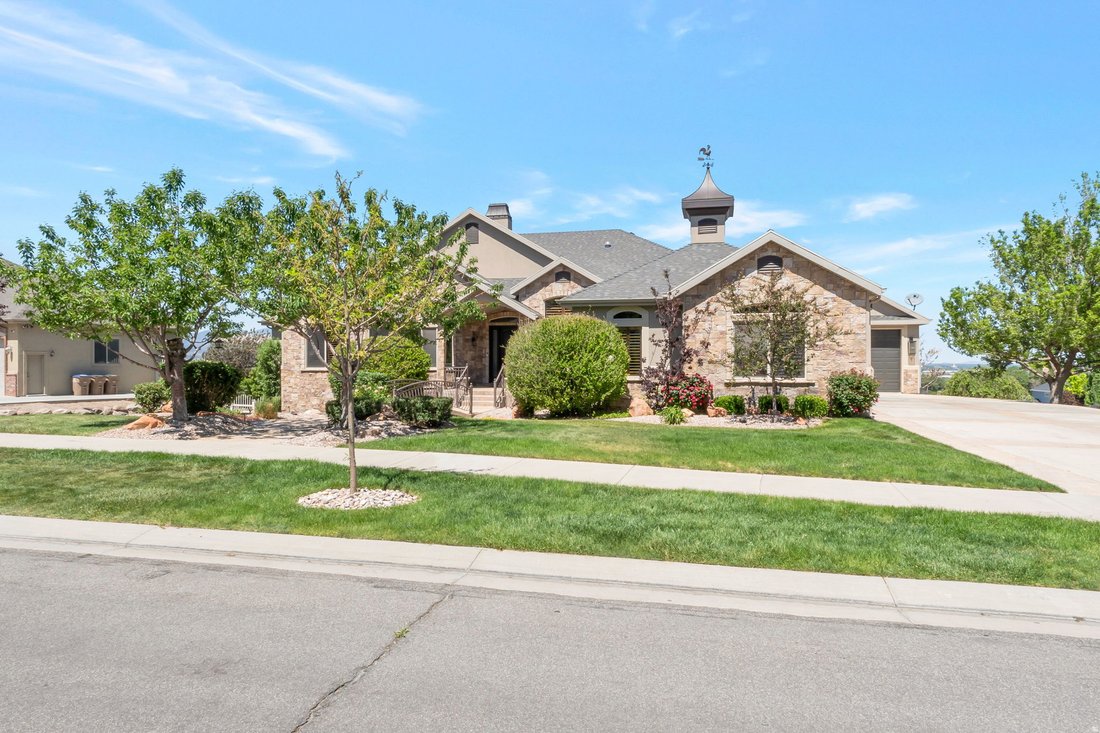 House in Draper, Utah, United States 2 - 17925382