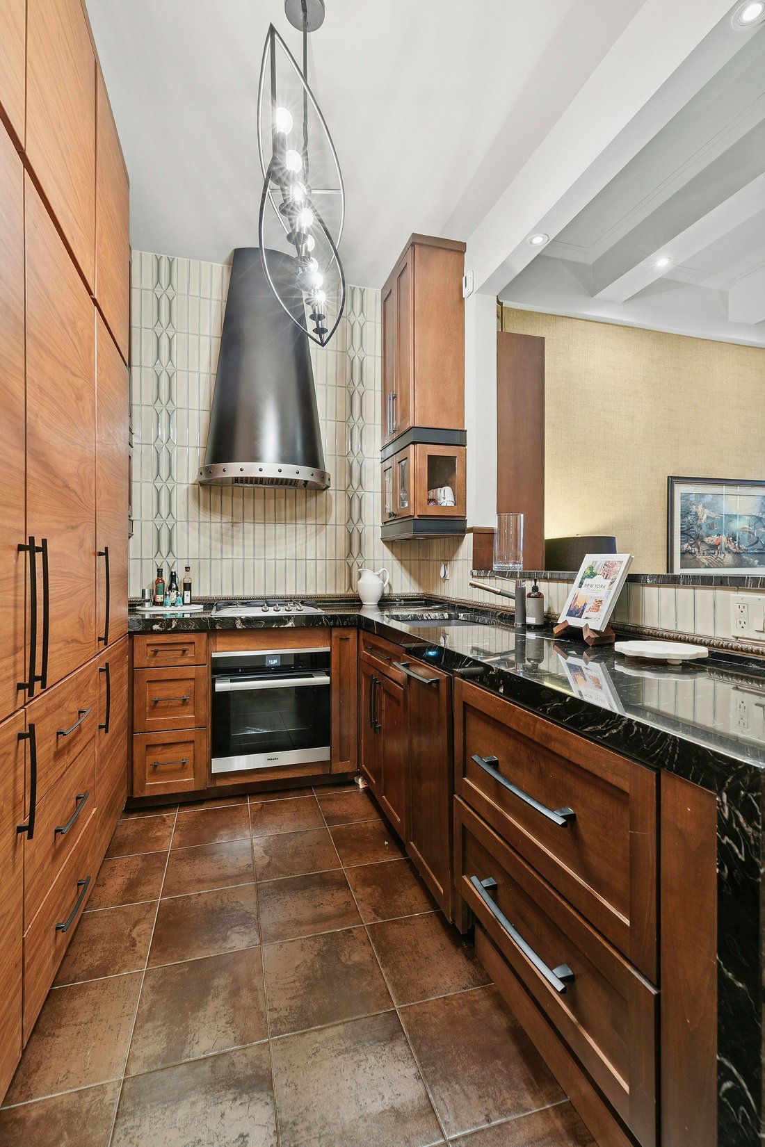 Co Op in New York, New York, United States 4 - 16748099
