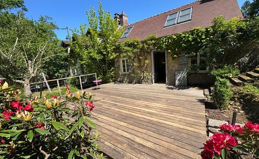 House in Millemont, Ile-de-France, France 1