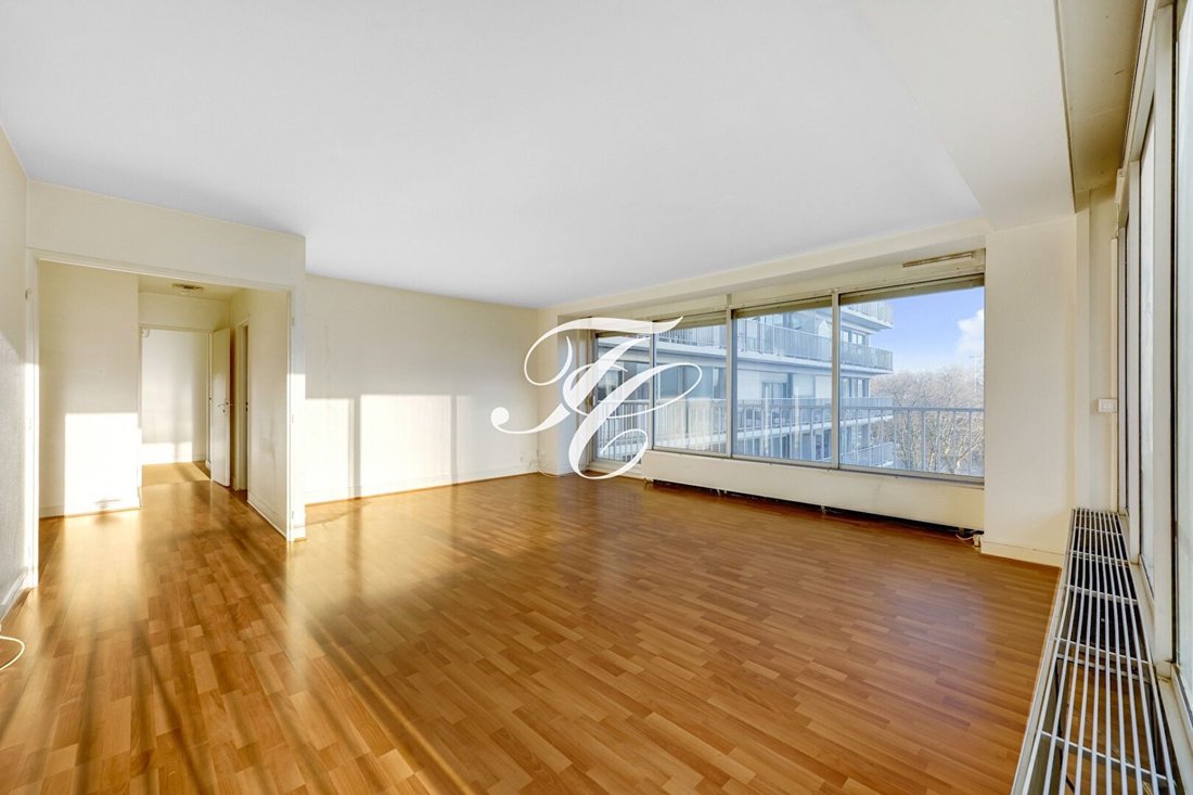 Apartment in Puteaux, Ile-de-France, France 4 - 17830434