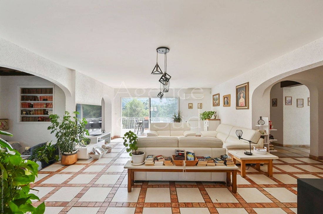 House in La Destrousse, Provence-Alpes-Côte d'Azur, France 2 - 16461131