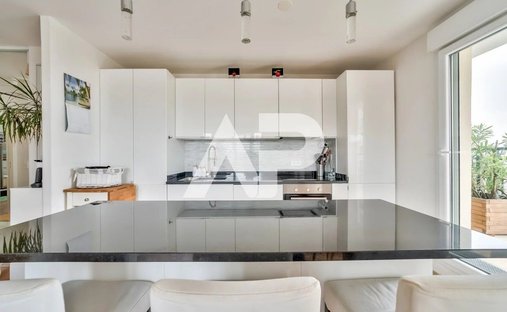 Appartamento a Centre Ville-Sarments, Châtillon, Francia 1