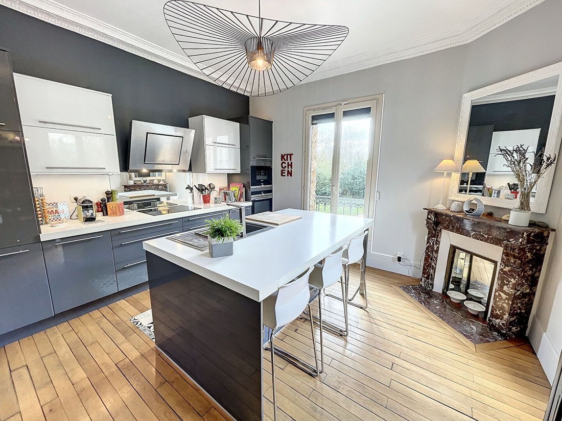 Haus in Le Bourg et le Hameaux, Beynes, Frankreich 5 - 16080938