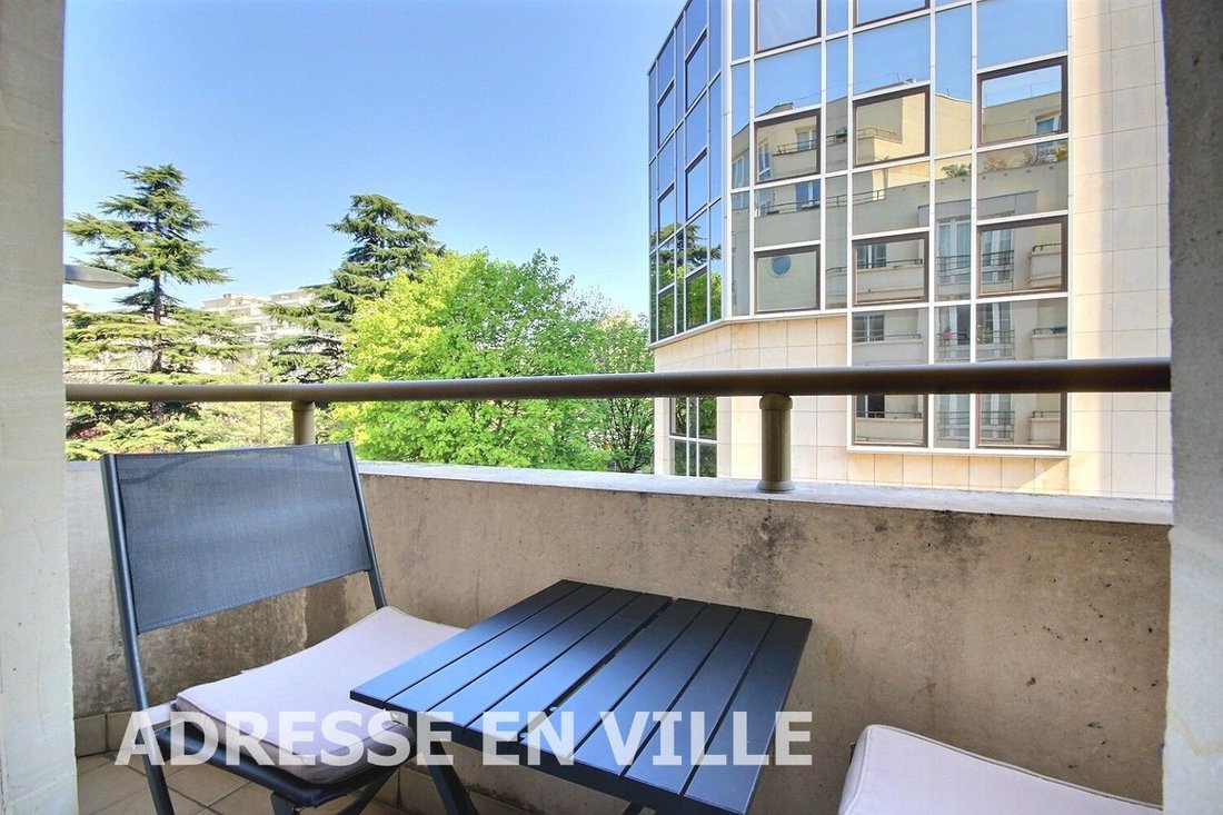 Apartment in Hôtel de Ville-Planchette, Levallois-Perret, France 2 - 17518655