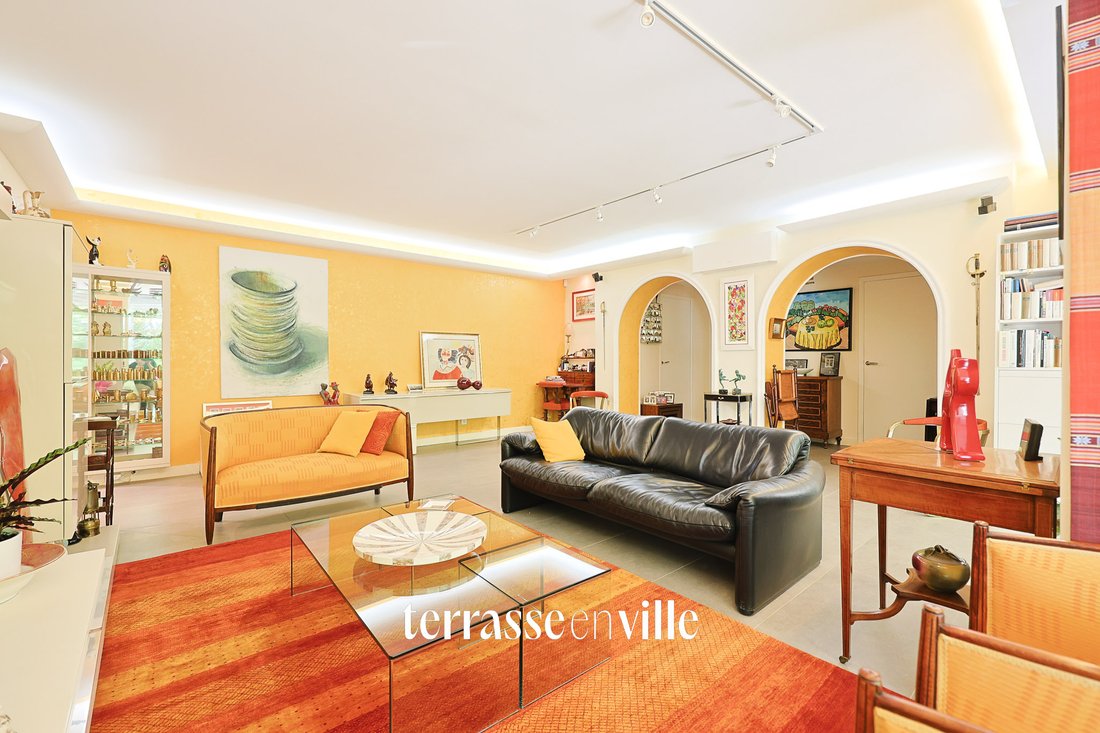 Apartment in Granettes-Jauberte-Sainte Anne, Aix-en-Provence, France 4 - 17935112