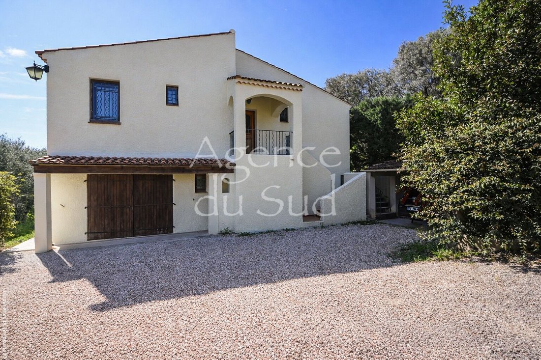 House in Cadolive, Provence-Alpes-Côte d'Azur, France 2 - 17656076