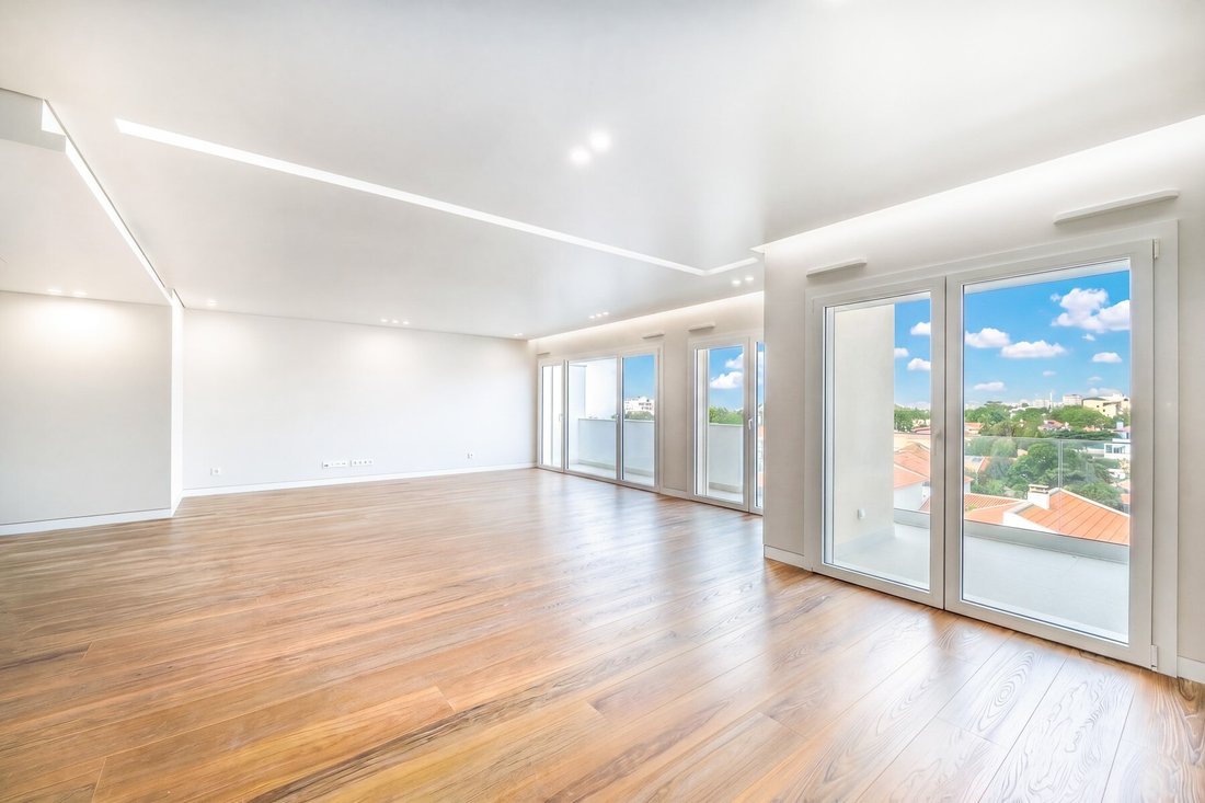 Apartment in Carcavelos e Parede, Lisbon, Portugal 4 - 17937785