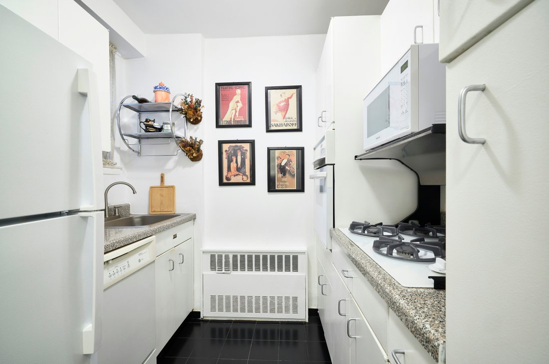 Co Op in New York, New York, United States 2 - 16748522