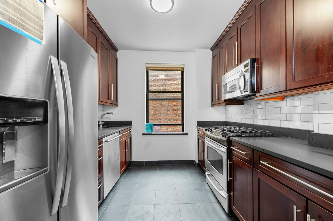 Co Op in New York, New York, United States 4 - 16747002