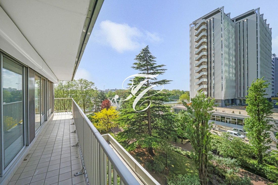 Apartment in Puteaux, Ile-de-France, France 5 - 17830434
