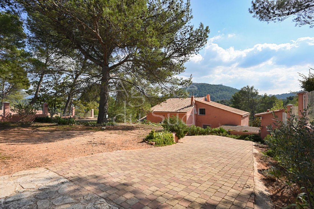 House in La Destrousse, Provence-Alpes-Côte d'Azur, France 1 - 16461131