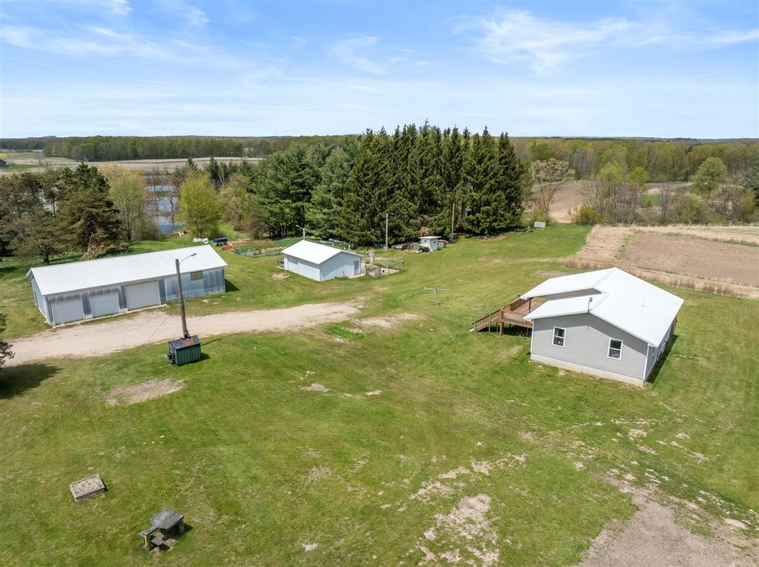 House in Big Rapids, Michigan, United States 3 - 17941294