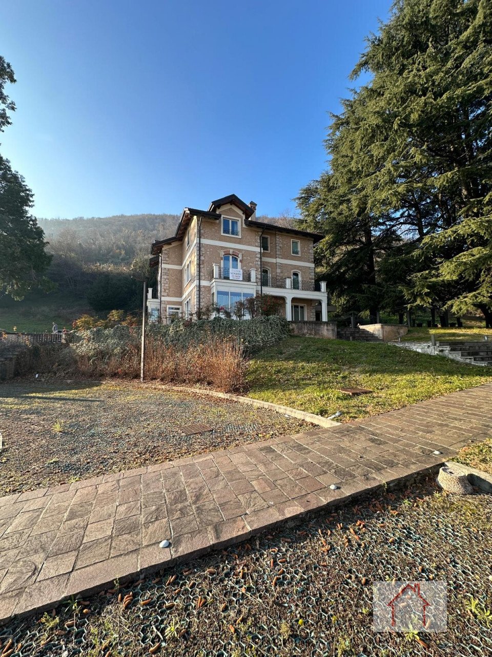 Villa in Piovene Rocchette, Veneto, Italy 1 - 17935620