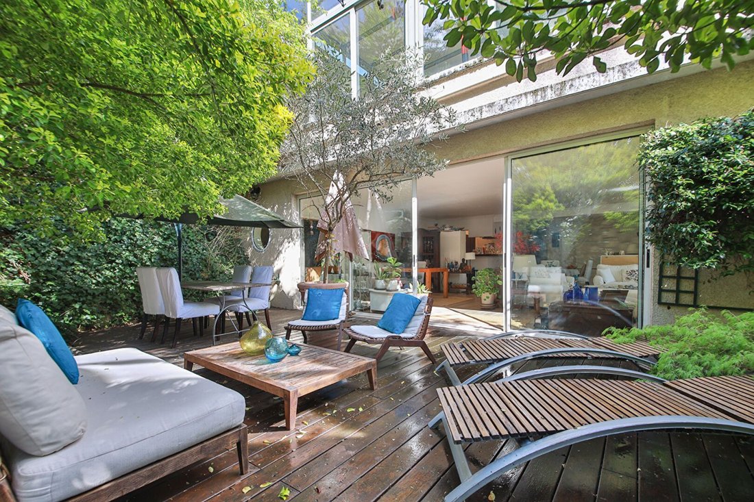 Apartment in Plateau Ouest, Suresnes, France 1 - 17629223