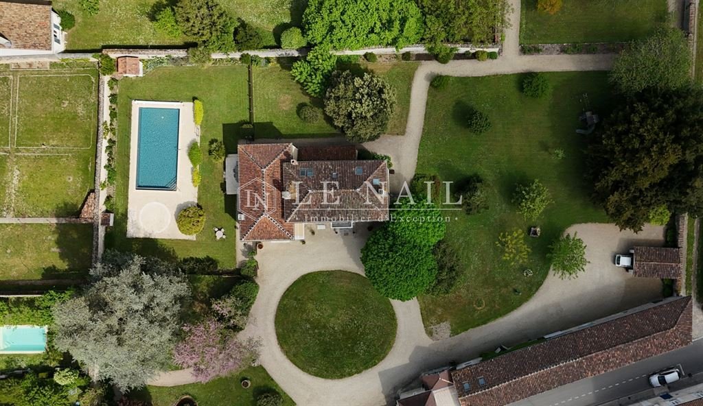 House in Jarnac, Nouvelle-Aquitaine, France 2 - 17935360