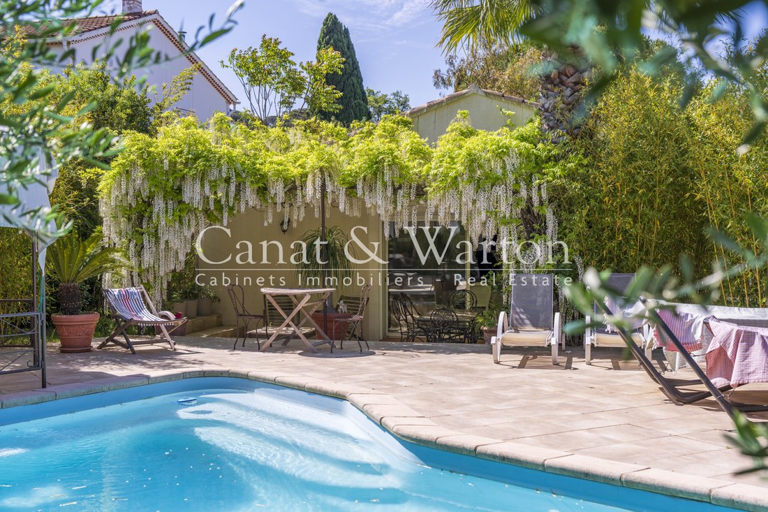 Villa in Aguillon, Toulon, France 3 - 17935106