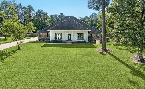 House in Madisonville, Louisiana, United States 1