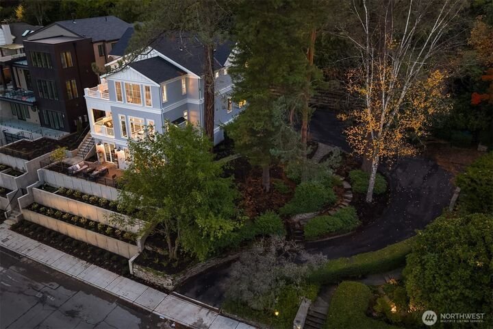 House in Seattle, Washington, United States 3 - 17942251