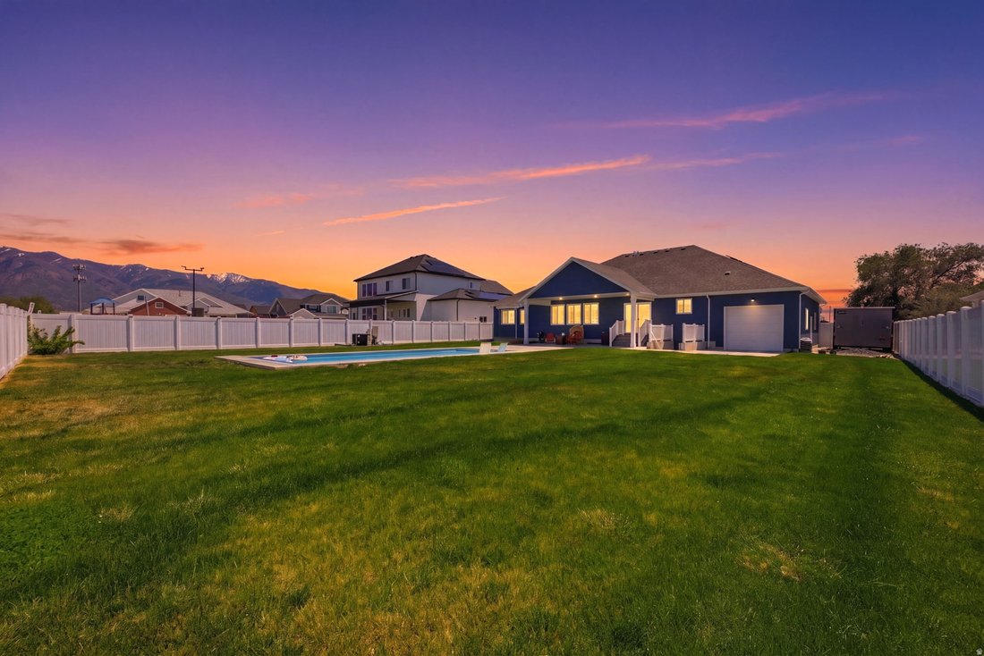 House in Layton, Utah, United States 3 - 17940497