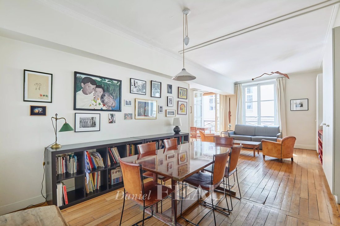 Apartment in Saint Germain des Prés, Paris 6e Arrondissement, Paris 4 - 15489318