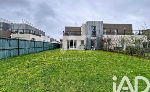 House in Villennes-sur-Seine, Ile-de-France, France 1