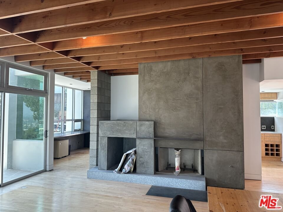 House in Los Angeles, California, United States 3 - 17931414
