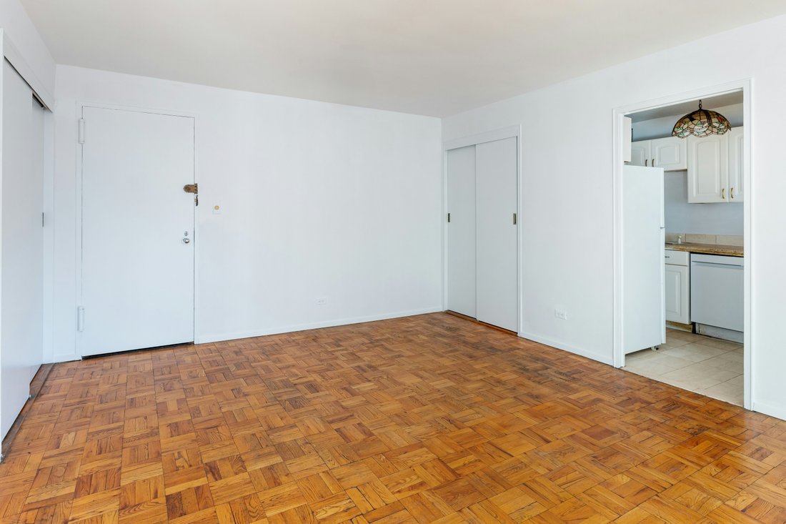 Co Op in New York, New York, United States 5 - 16919017