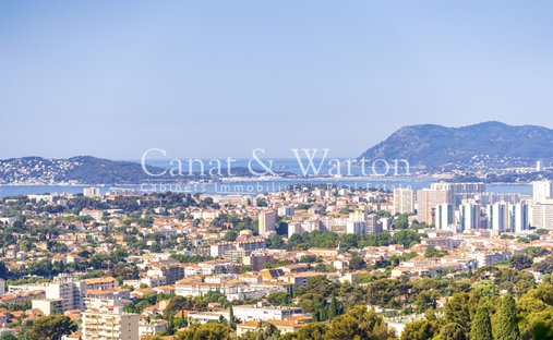 Villa in Le Faron-Fort-Rouge, Toulon, France 1
