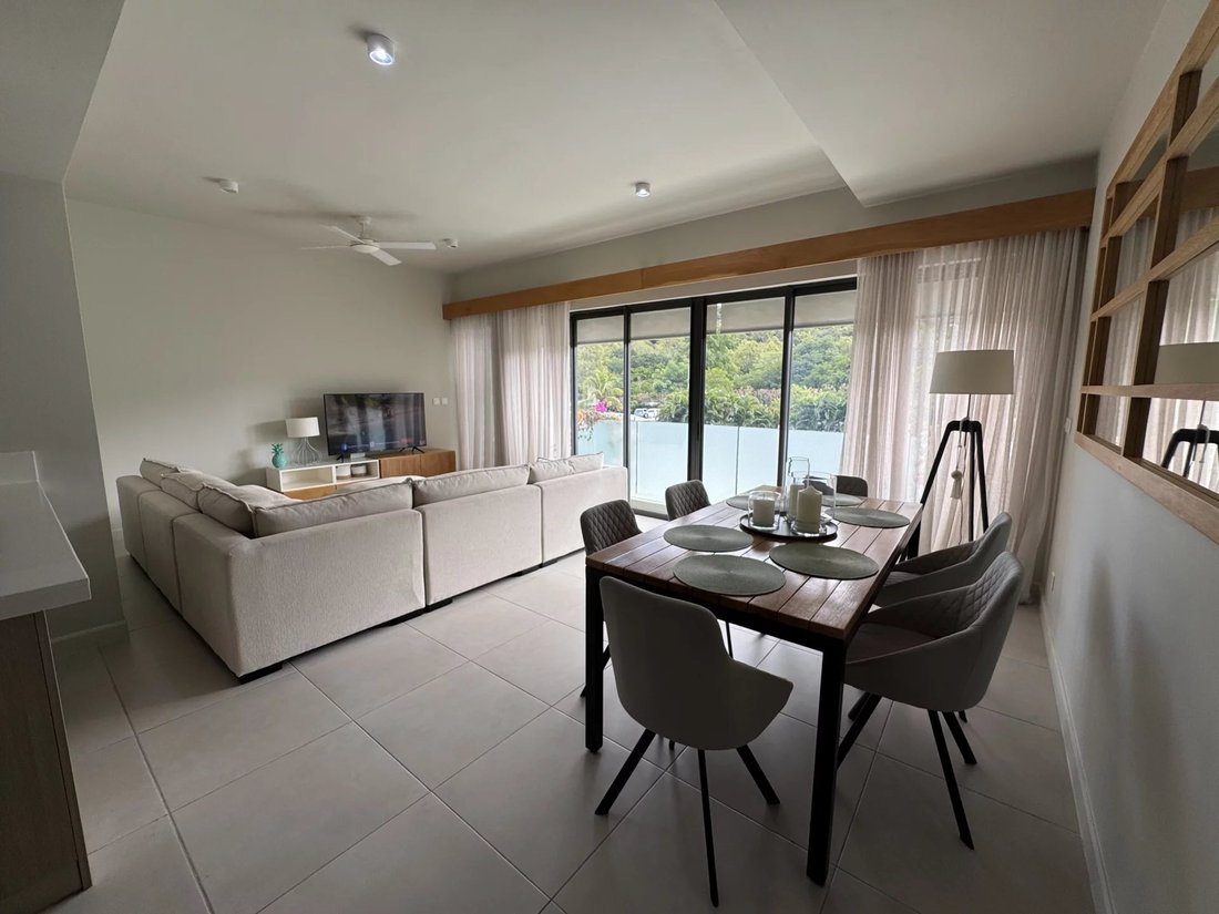 Apartment in Grande Riviere Noire, Rivière Noire District, Mauritius 1 - 17930615