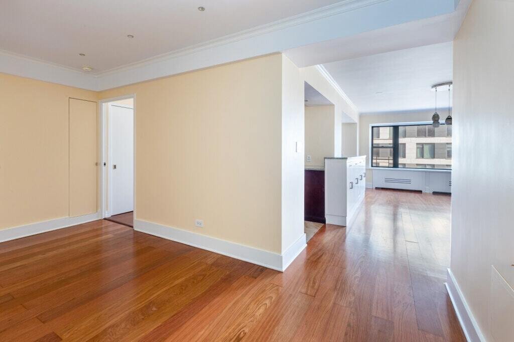 Co Op in New York, New York, United States 4 - 17079268