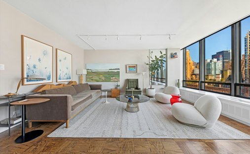 House in New York, New York, United States 1