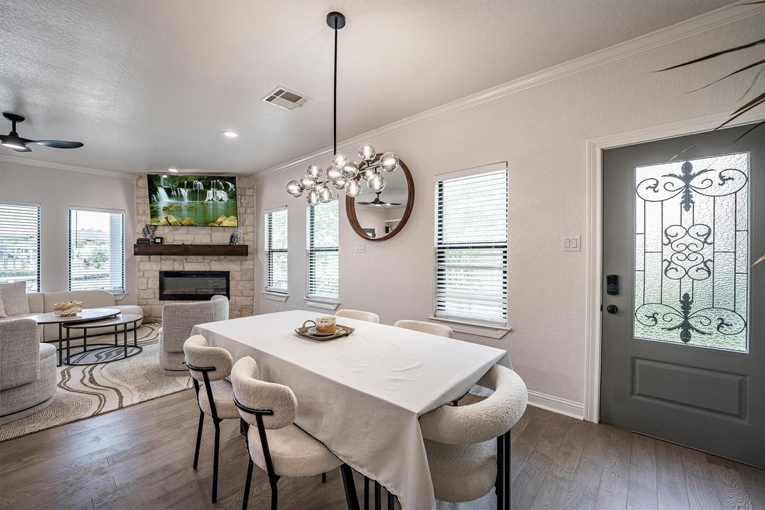 House in Montgomery, Texas, United States 5 - 17769200