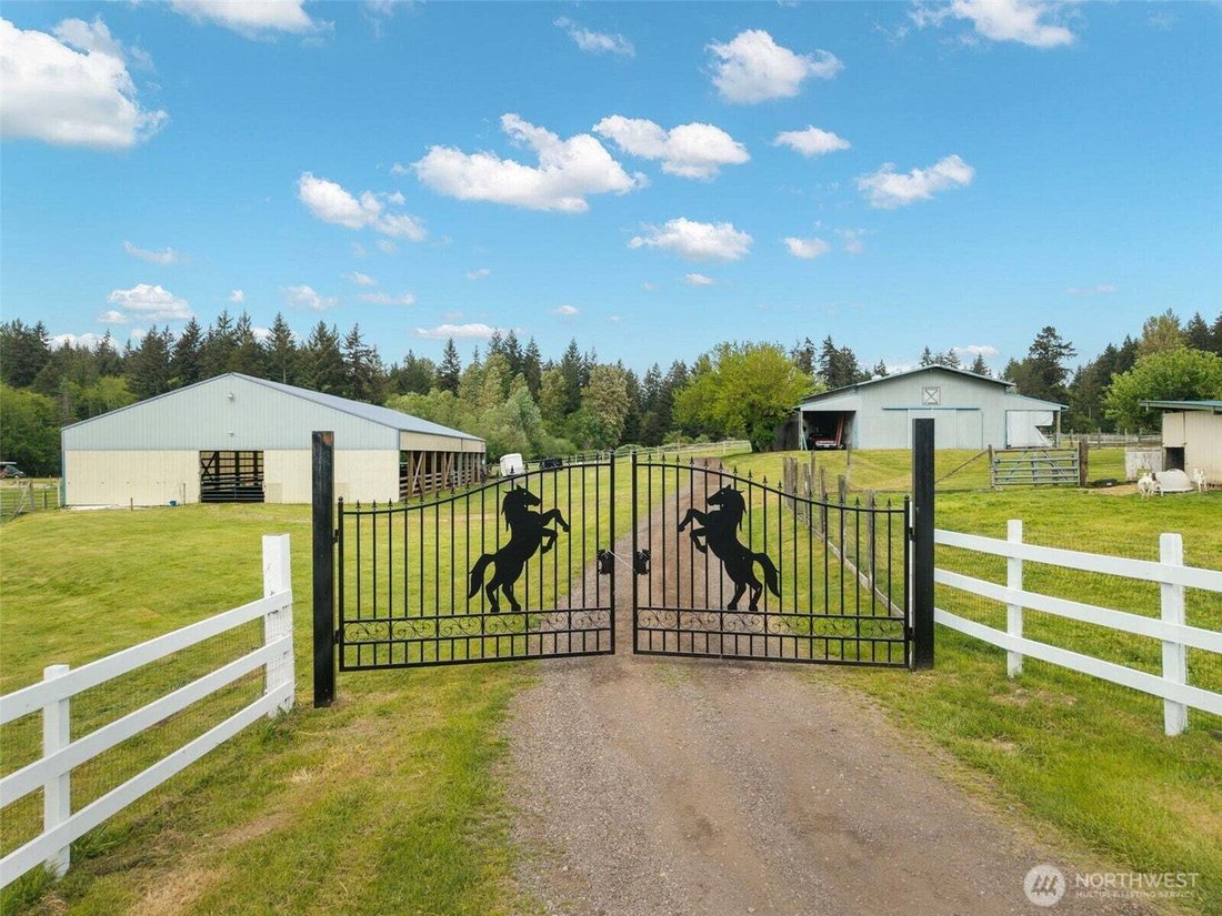 House in Port Orchard, Washington, United States 1 - 17932426