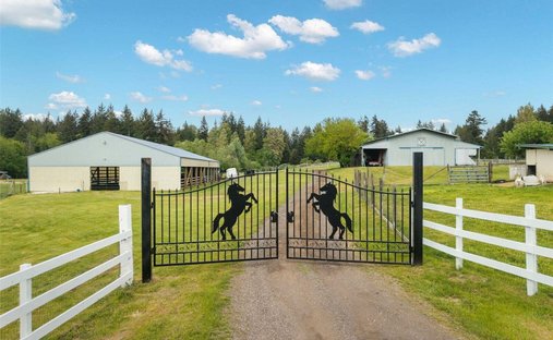 House in Port Orchard, Washington, United States 1
