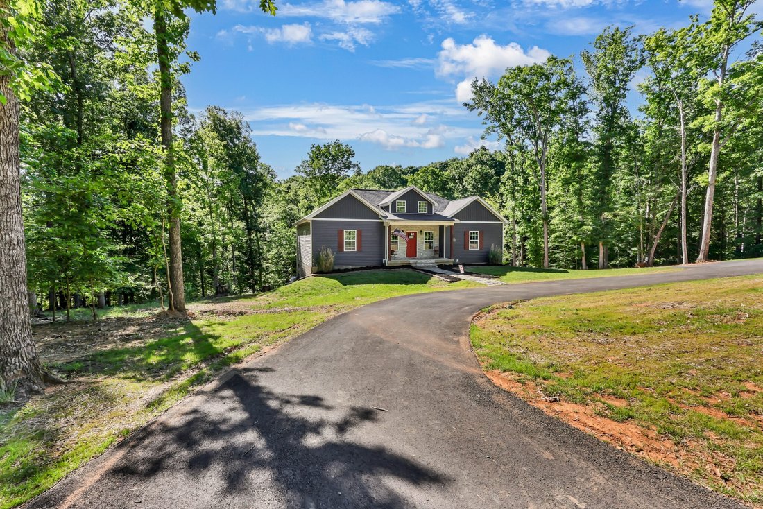 House in Cadiz, Kentucky, United States 5 - 17939109