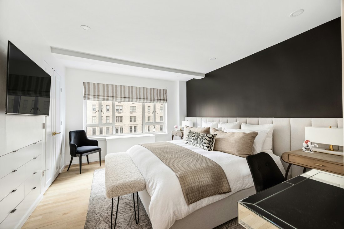Co Op in New York, New York, United States 4 - 16940097