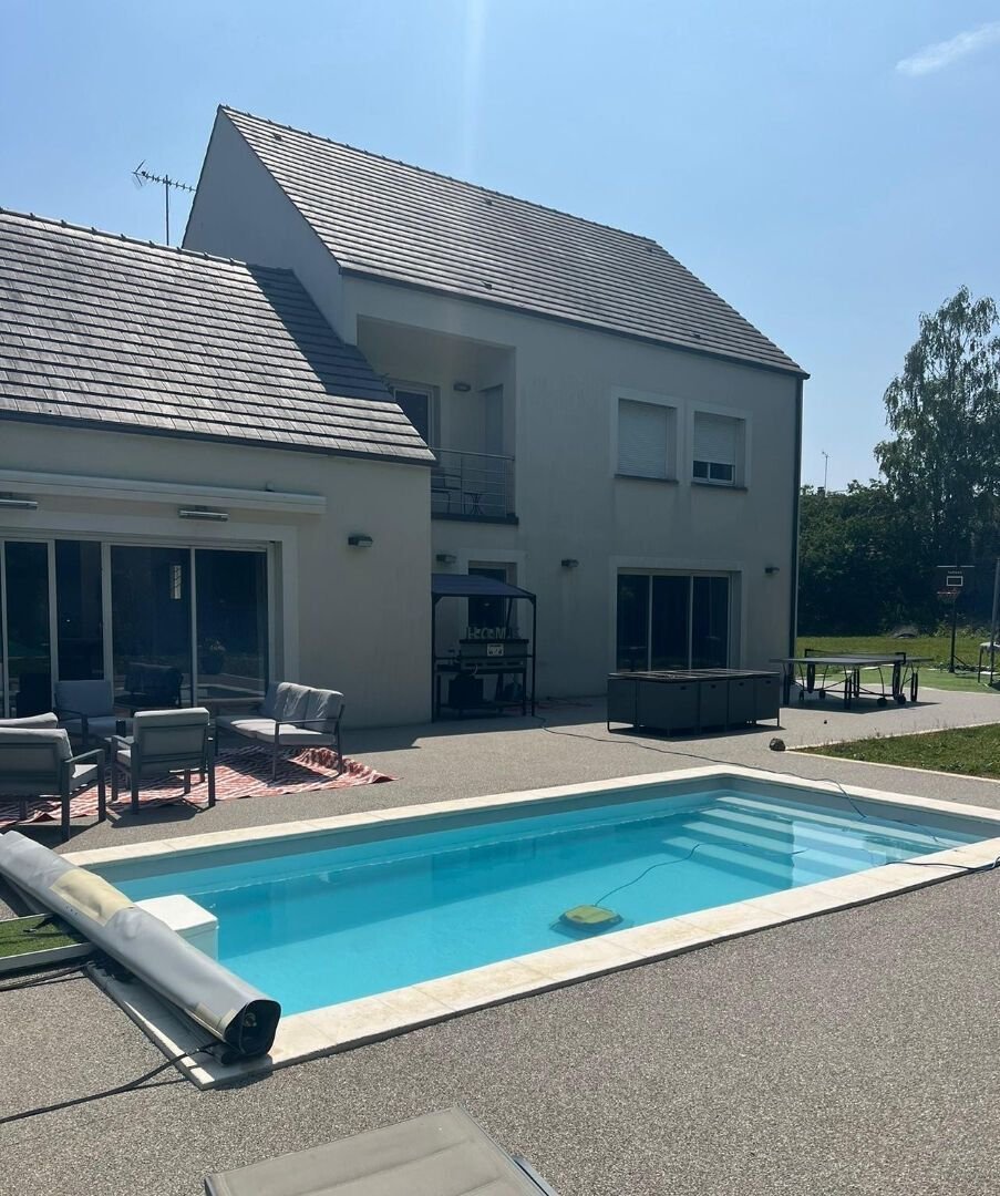 Villa in Precy-sur-Oise, Hauts-de-France, France 1 - 15642329