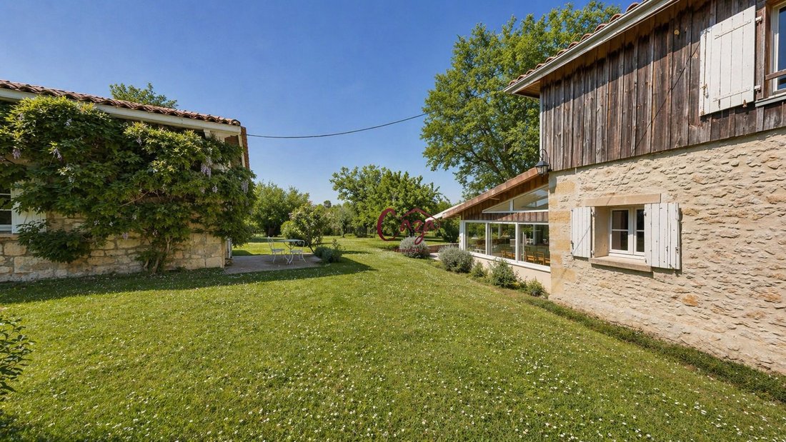 House in Sallebœuf, Nouvelle-Aquitaine, France 1 - 16654626