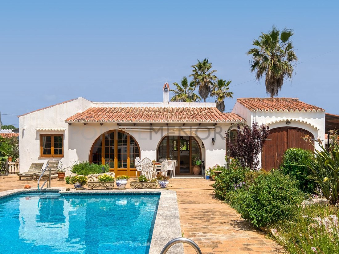Chalet in es Castell, Balearic Islands, Spain 1 - 17930771