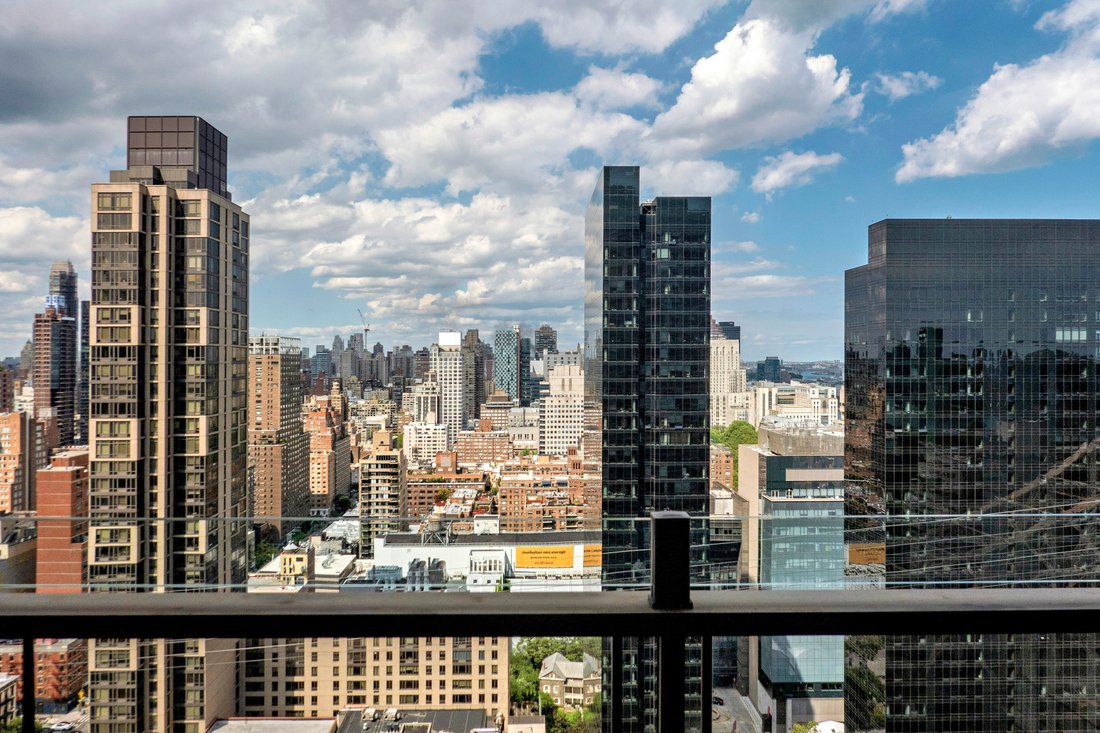 Co Op in New York, New York, United States 5 - 16747999